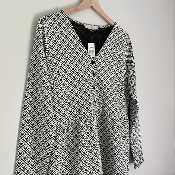 NWT Loft Jacquard Button Flounce Swing Mini Dress Black White‎ Size Medium - Picture 6 of 11